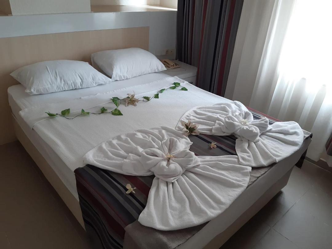 Mediterranean Breeze Hotel Payallar Esterno foto